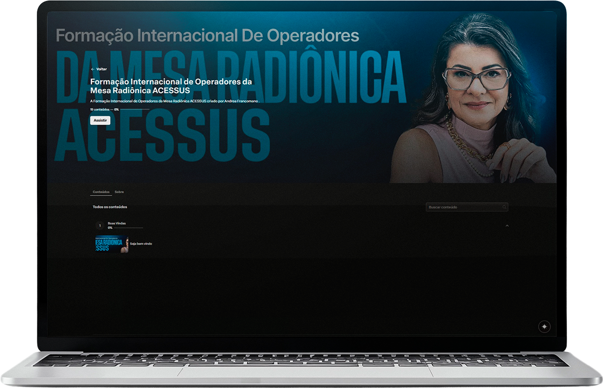 Notebook exibindo a área de membros da Formação Internacional de Operadores da Mesa Radiônica Acessus